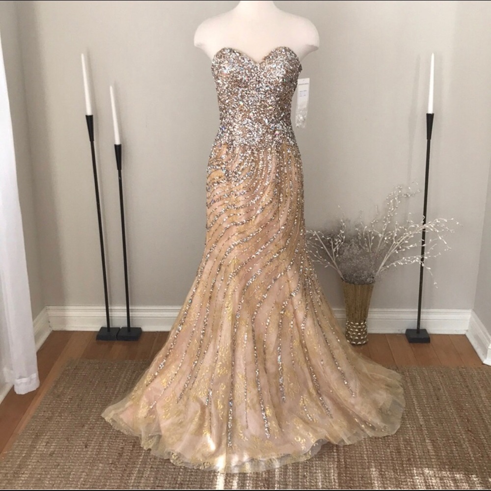 MeProm by Moonlight Gold Sequin NWT✨